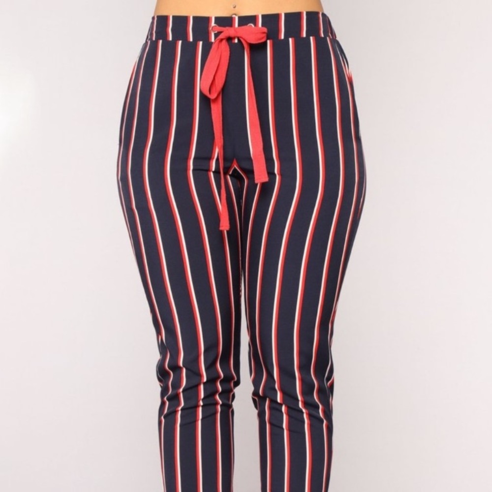 Don't sleep on me striped set Fashion Nova… - Picture 3 of 4